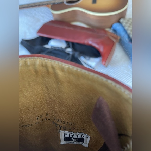 FRYE | Brick Red Heeled Boots - Picture 8 of 8